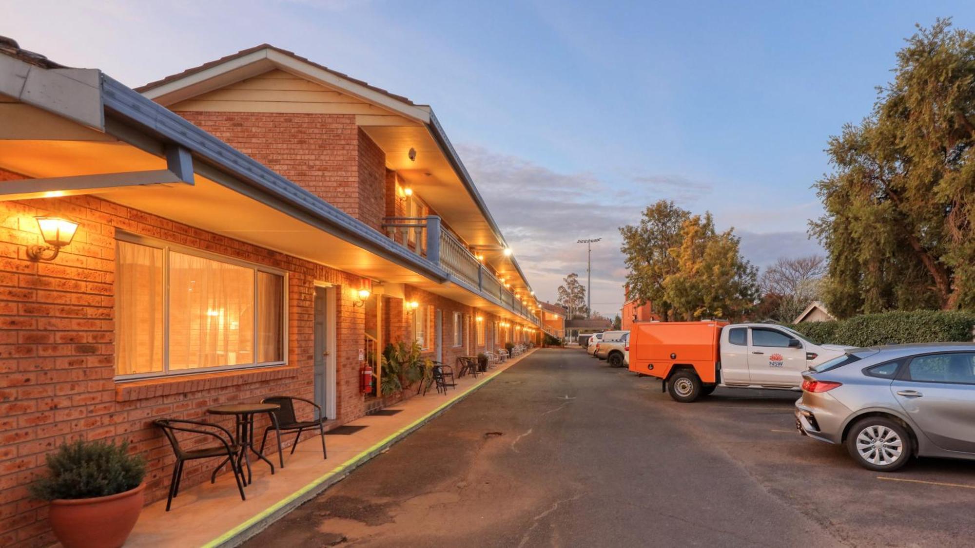 Blue Diamond Motor Inn Anafi Exterior foto